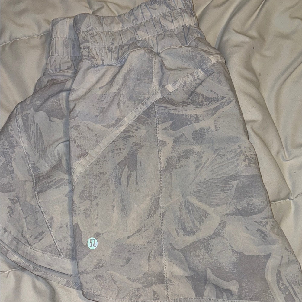Lululemon Gray Patterned Shorts